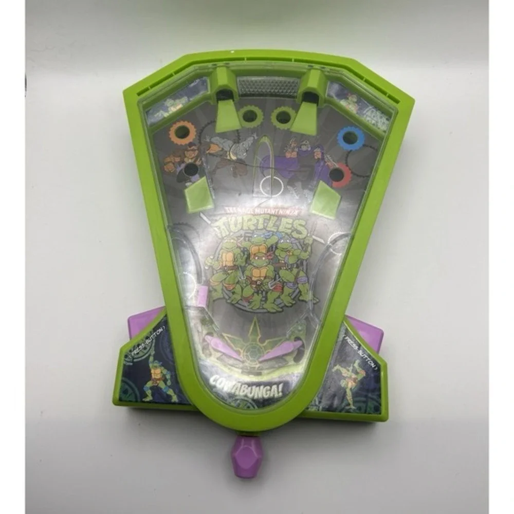 Turtles Handheld Game~ TEENAGE MUTANT NINJA TURTLES‎ MINI PINBALL GAME